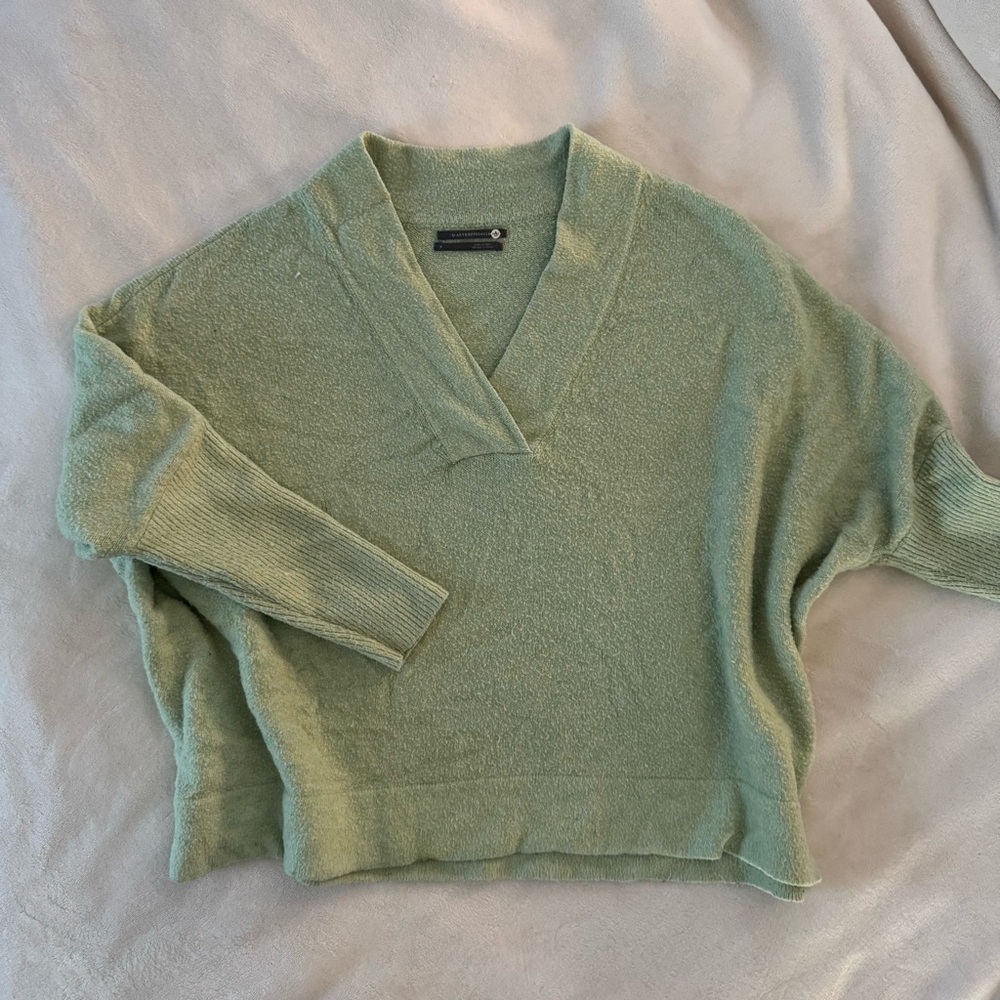 Anthropology V-Neck Sweater Pistachio Green